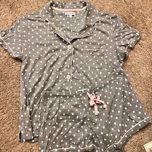 Seeing Stars- 2 sets - Gray Polka Dot Pajamas/Blue Lace Sleewear shorts. (M)